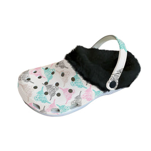 Pastel turquoise, pink, & black highland cow Women's Classic Clogs with Fleece