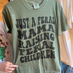 Feral mama small tee