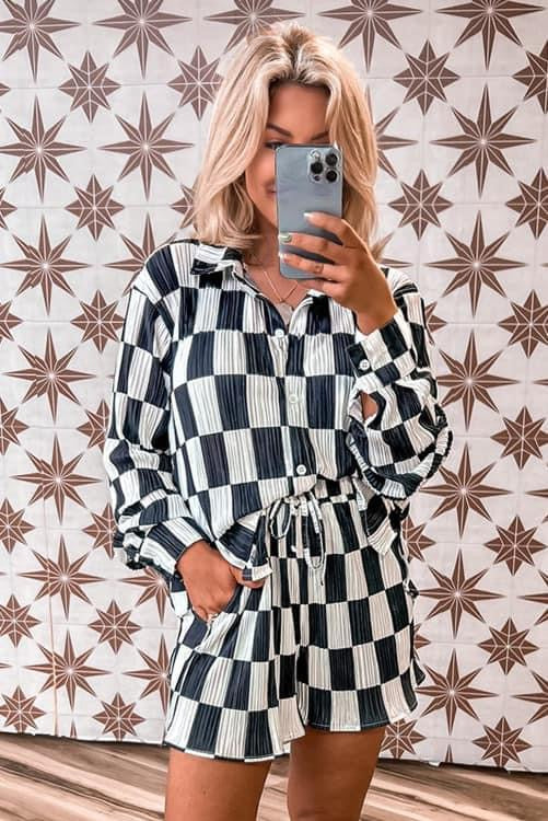 Checker black & white long sleeve plisse top & shorts set