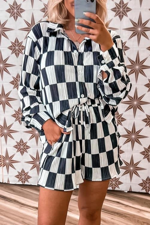 Checker black & white long sleeve plisse top & shorts set