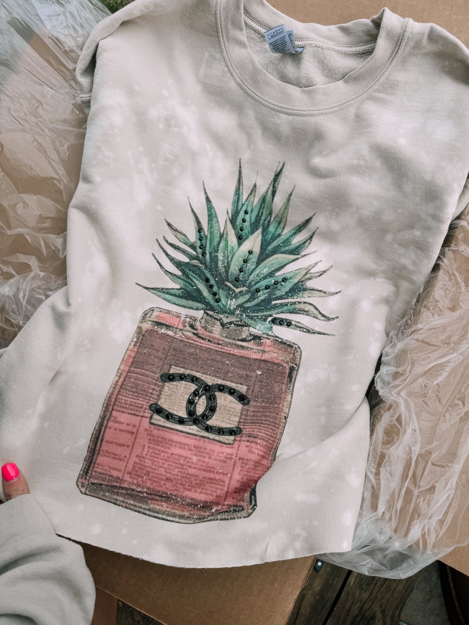 Agave glitz color washed cropped sweatshirt