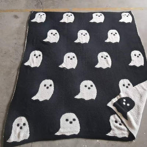 Black ghost blanket