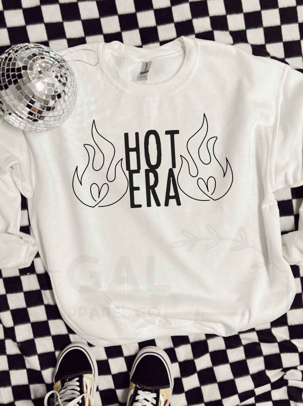 Hot era simple design tee or sweatshirt